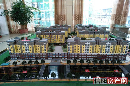 明城学校附近！永康佳苑86平套二电梯房楼层很好送附房