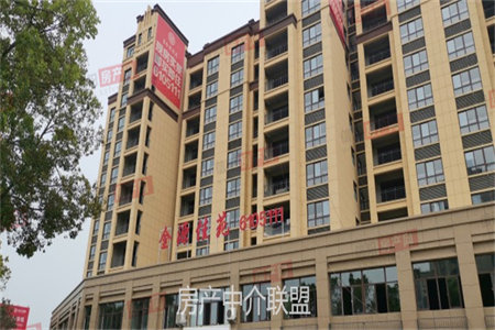 龙都阳光河畔103平套三送车库菜市场学校出门就是